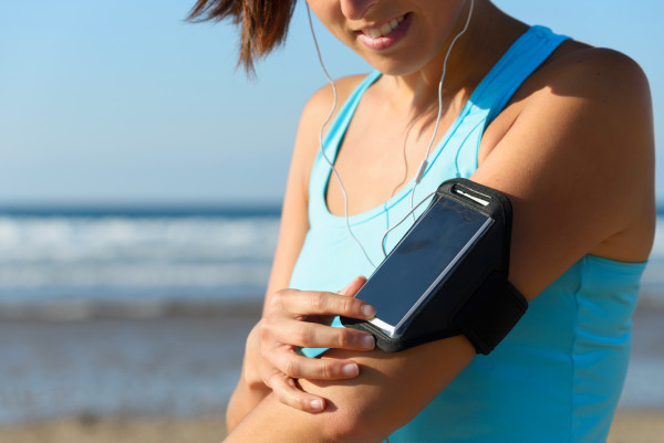 American Accent Training. SPEAK UP! plays on any device including MP3 players, smartphones, tablets, MAC and PC computers, home entertainment systems, and car stereos.